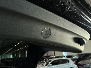Tesla Model Y Long Range AWD Long Range S&V/Drag/Pano/Värmepump/MOMS – bild 18