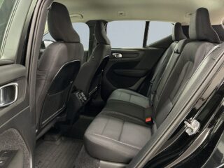 Volvo XC40 T3 Geartronic Momentum S&V/Drag/Backkamera/Adfart/Pvärm – bild 13