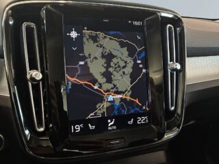 Volvo XC40 T3 Geartronic Momentum S&V/Drag/Backkamera/Adfart/Pvärm – bild 15
