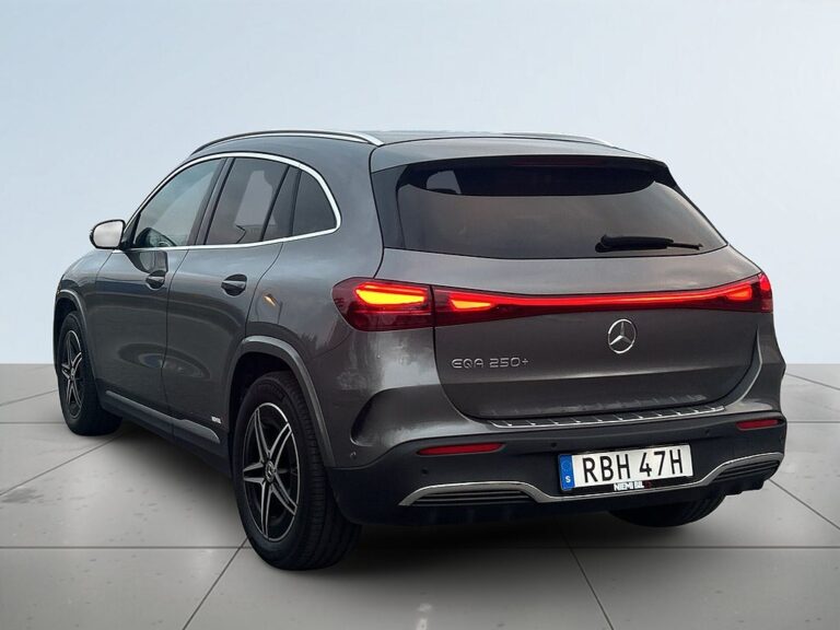 Mercedes-Benz EQA 250+  AMG Advanced MOMS/Navi/SoV-Däck/Kamera/Adap Fart