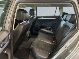 Volkswagen Passat Variant 1.4 GTE Dragkrok M-värmare B-kamera CarPlay S&V – bild 13