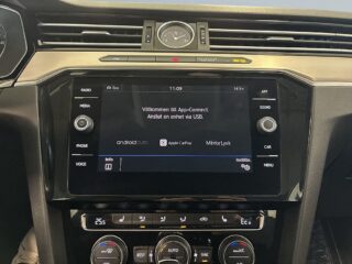 Volkswagen Passat Variant 1.4 GTE Dragkrok M-värmare B-kamera CarPlay S&V – bild 15