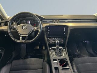 Volkswagen Passat Variant 1.4 GTE Dragkrok M-värmare B-kamera CarPlay S&V – bild 8