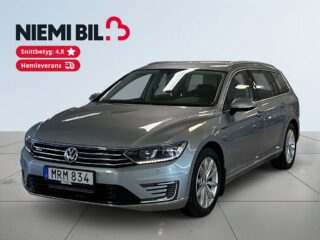 Volkswagen Passat Variant 1.4 GTE Dragkrok M-värmare B-kamera CarPlay S&V – bild 1