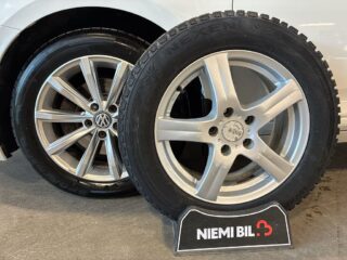 Volkswagen Passat Sportscombi 2.0 TDI AWD Drag Kamera Värmare Psens S&V – bild 17
