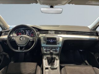 Volkswagen Passat Sportscombi 2.0 TDI AWD Drag Kamera Värmare Psens S&V – bild 8
