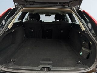 Volvo V90 Cross Country AWD Business Drag/SoV-Däck/Psens/Rattvärm – bild 12