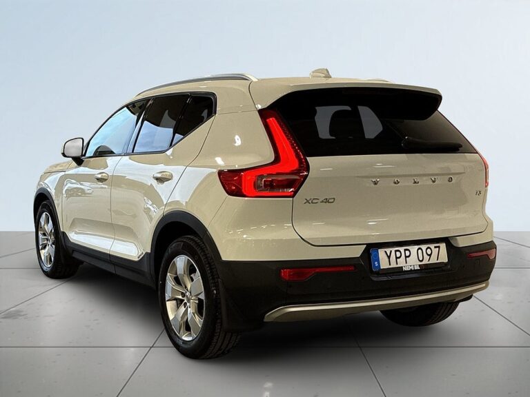 Volvo XC40 T3 Momentum Drag Cockpit Värmare Rattvärme Psens S&V