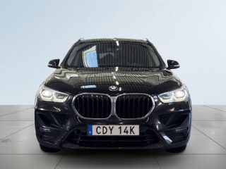 BMW X1 xDrive20d Steptronic Sport line S&V/Drag/M/Kvärmare/BT – bild 2