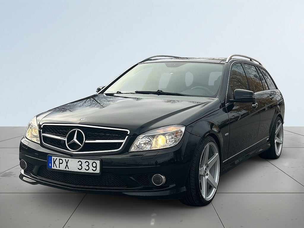 Mercedes-Benz C AMG Line Avantgarde SoV-Däck/Värmare/Pano