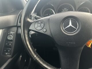 Mercedes-Benz C AMG Line Avantgarde SoV-Däck/Värmare/Pano – bild 18