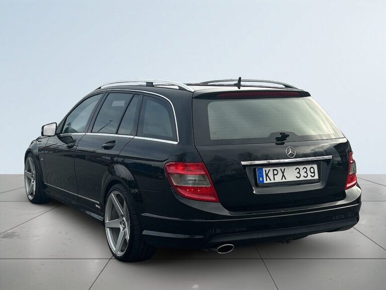 Mercedes-Benz C AMG Line Avantgarde SoV-Däck/Värmare/Pano