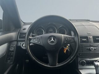 Mercedes-Benz C AMG Line Avantgarde SoV-Däck/Värmare/Pano – bild 9