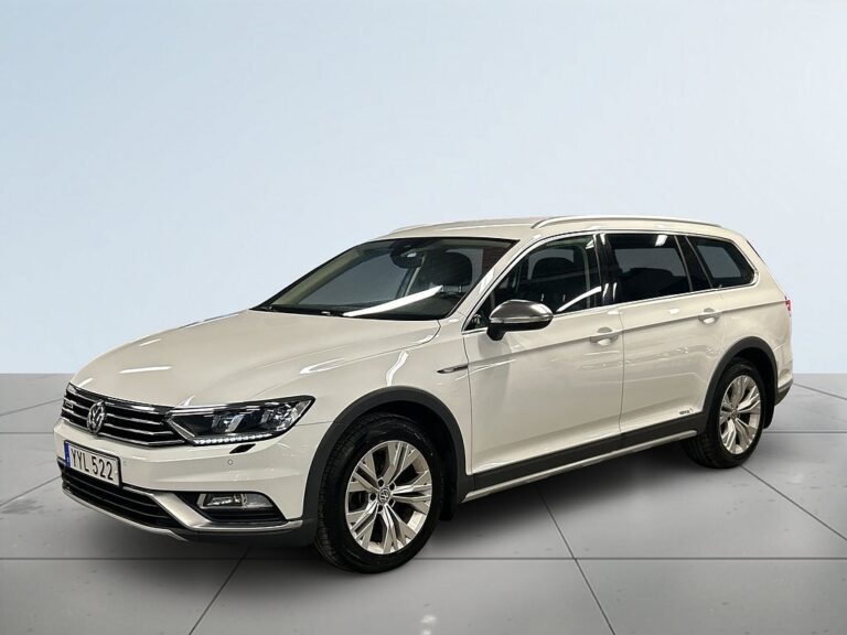 Volkswagen Passat Alltrack 2.0 TDI DPF 4Motion Drag/Kamera/D&M-Värm/Skinn/S&V-Däck