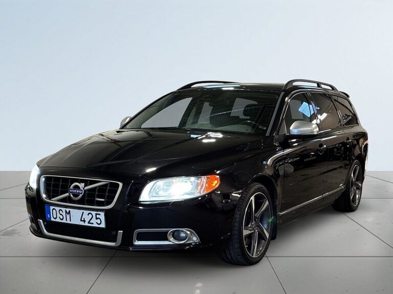 Volvo V70 D4 AWD R-Design Dynamic Edition Drag Värmare Pano S&V