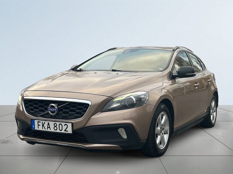 Volvo V40 Cross Country D2 Momentum Kamrem-Bytt/Psens/SoV-Däck/MoK-Värm