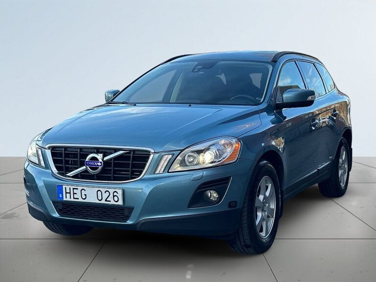 Volvo XC60 D5 AWD Momentum SoV-Däck/Drag/Dvärm/KamremBytt/MoK-Värm