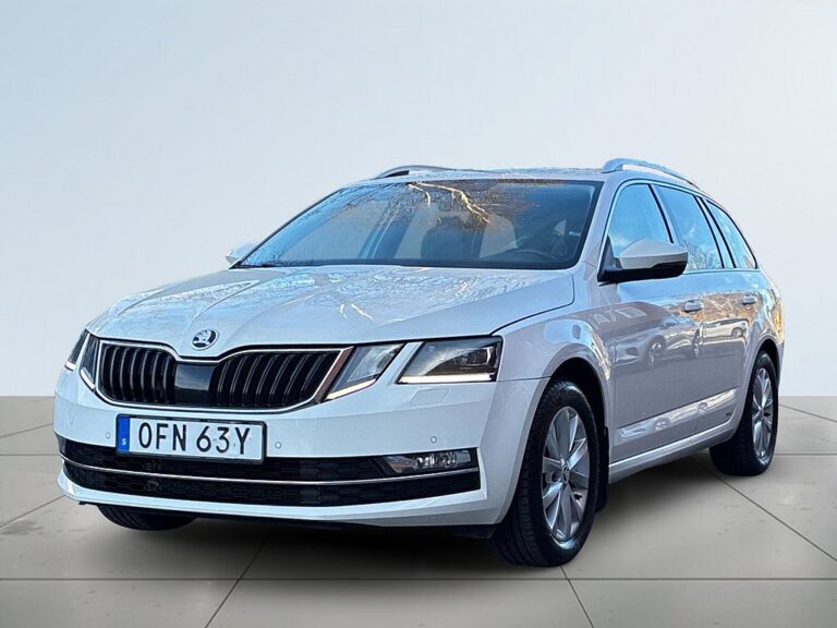 Skoda Octavia Kombi 1.5 TSI SoV-Däck/Kamera/P-sens/Skinn/Lågskatt