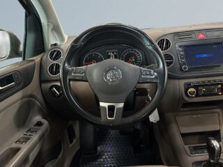 Volkswagen Golf Plus 1.6 TDI DPF BMT Masters S&V-Hjul/Drag/Dvärmare/Psens/BT – bild 9