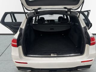 Mercedes-Benz E220 220 T 194hk AMG Sport S&V-hjul/Pano/Drag/Dvärm – bild 12