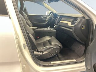 Volvo XC60 RechargeT6 AWD Drag/Kamera/Bowers&Wilkins/Skinn/S&Vdäck – bild 10
