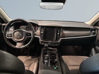 Volvo V90 Cross Country D4 AWD Pro Drag Pvärm Mvärm GPS Kamera GPS SoV – bild 8