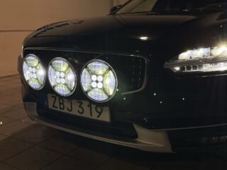 Volvo V90 Cross Country D4 AWD Pro Drag Pvärm Mvärm GPS Kamera GPS SoV – bild 21