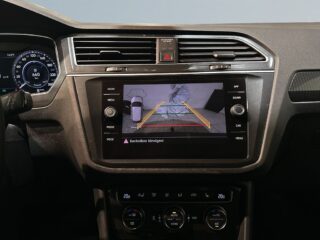 Volkswagen Tiguan 2.0 TDI 4Motion GT Cockpit Drag Kamera Pvärm SoV – bild 15