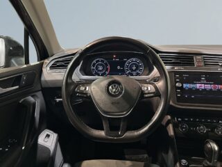 Volkswagen Tiguan 2.0 TDI 4Motion GT Cockpit Drag Kamera Pvärm SoV – bild 9