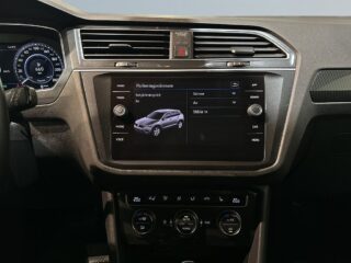 Volkswagen Tiguan 2.0 TDI 4Motion GT Cockpit Drag Kamera Pvärm SoV – bild 11