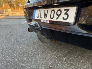 BMW 118d xDrive 5-dörrars Drag/SoV-Däck/MoK/Psens – bild 17