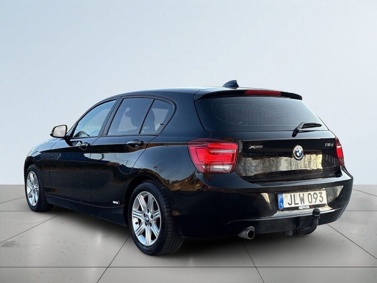BMW 118d xDrive 5-dörrars Drag/SoV-Däck/MoK/Psens