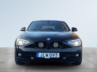 BMW 118d xDrive 5-dörrars Drag/SoV-Däck/MoK/Psens – bild 2