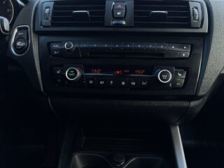 BMW 118d xDrive 5-dörrars Drag/SoV-Däck/MoK/Psens – bild 11