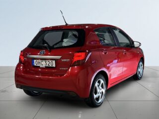 Toyota Yaris Hybrid e-CVT Active Mvärm Kamera Farthållare S/V-hjul – bild 6