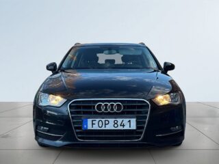 Audi A3 Attraction Nybes/LågSkatt/Kamkedja/MoK-Värm/SoV-Däck – bild 2