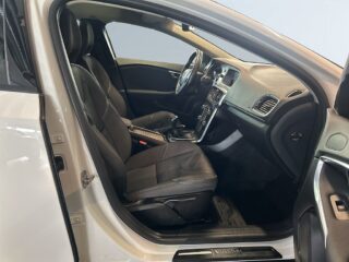 Volvo V40 Cross Country D3 Pro Edition SoV/Dvärm/Psens/Drag/Isofix – bild 10