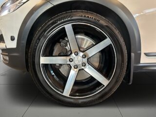 Volvo V90 Cross Country D5 AWD Aut Momentum Kamera/Dvärm/SoV/Extraljus/MoK – bild 14
