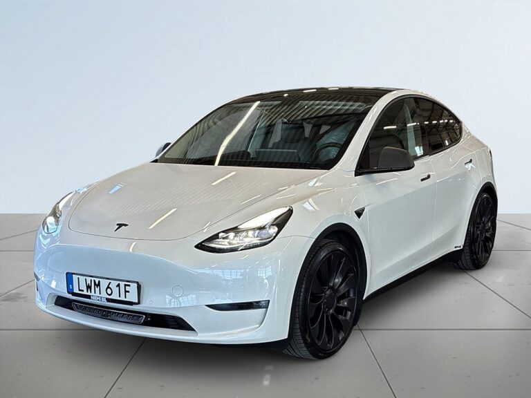 Tesla Model Y Performance S&V/Drag/Pano/Värmepump/Ljusramp/Elstolar