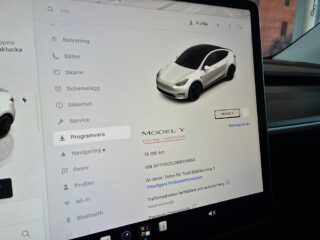 Tesla Model Y Performance S&V/Drag/Pano/Värmepump/Ljusramp/Elstolar – bild 22
