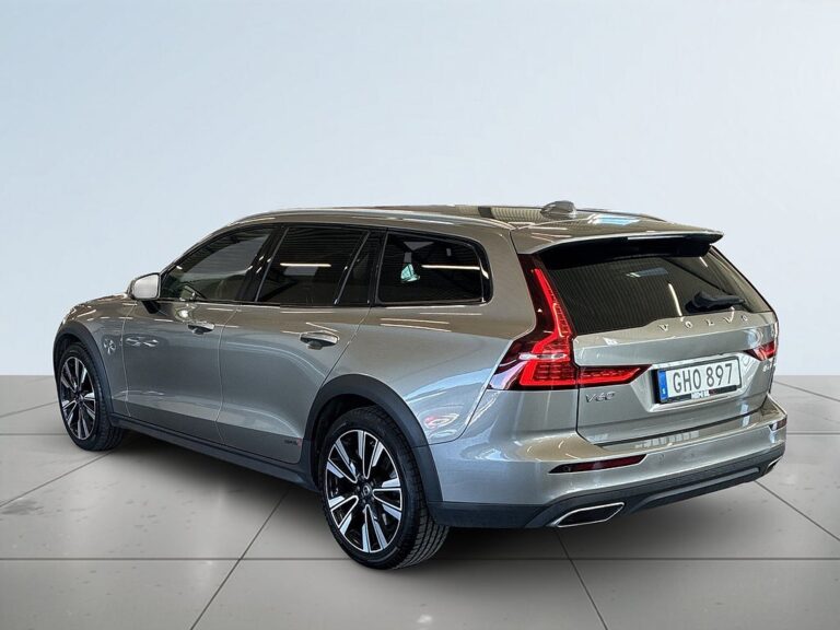 Volvo V60 Cross Country D4 AWD Momentum Kamera/Carplay/Skinn/Dvärm