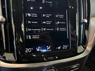 Volvo V60 Cross Country D4 AWD Momentum S&V-hjul/Kamera/Carplay/Skinn/Dvärm – bild 21