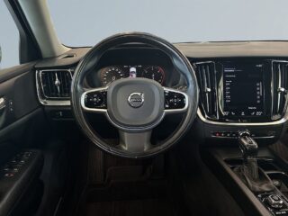 Volvo V60 Cross Country D4 AWD Momentum S&V-hjul/Kamera/Carplay/Skinn/Dvärm – bild 9