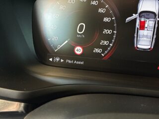 Volvo V60 Cross Country D4 AWD Momentum S&V-hjul/Kamera/Carplay/Skinn/Dvärm – bild 23