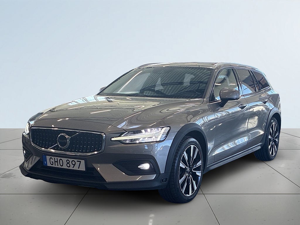 Volvo V60 Cross Country D4 AWD Momentum S&V-hjul/Kamera/Carplay/Skinn/Dvärm