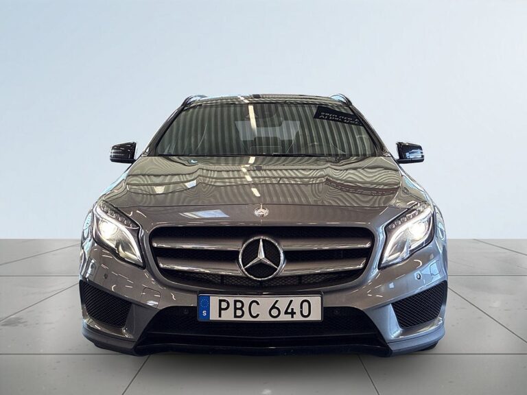 Mercedes-Benz GLA 220 d 4MATIC 7G-DCT AMG Line Backkamera/Drag/Pano/Navi