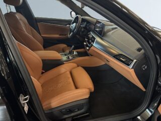 BMW 530e xDrive Touring Steptronic M Sport S&V/Drag/Skinn/Kamera – bild 10