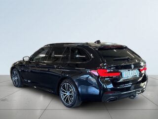 BMW 530e xDrive Touring Steptronic M Sport S&V/Drag/Skinn/Kamera – bild 5