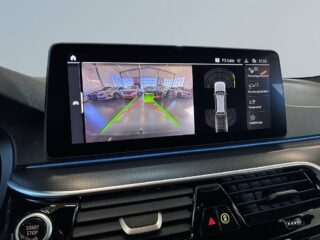BMW 530e xDrive Touring Steptronic M Sport S&V/Drag/Skinn/Kamera – bild 11
