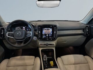 Volvo XC40 Recharge T5 DCT Inscription S&V/Drag/360Kamera/Orrefors – bild 8